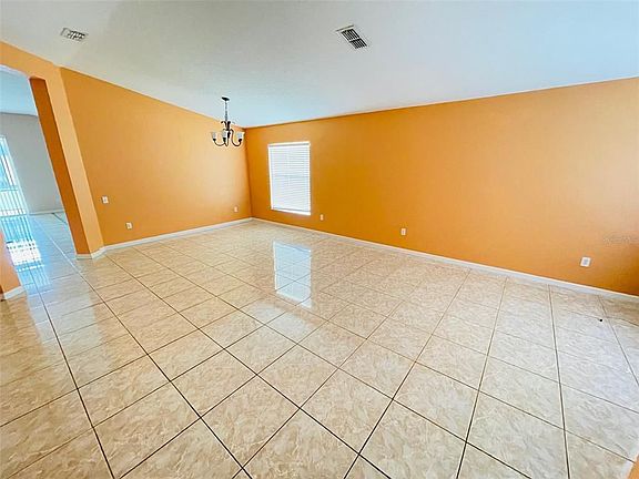 2nd image of 2214 Pine Oaks Trl