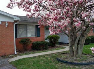 420 E 3rd St, Hartford City, IN 47348