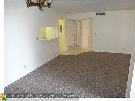 5th image of 10690 NW 14th St APT 131