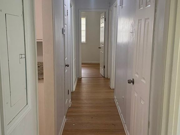 2nd image of 4251 Kent Dr