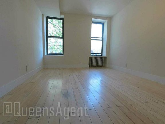 3rd image of 118-65 Metropolitan Ave #A1