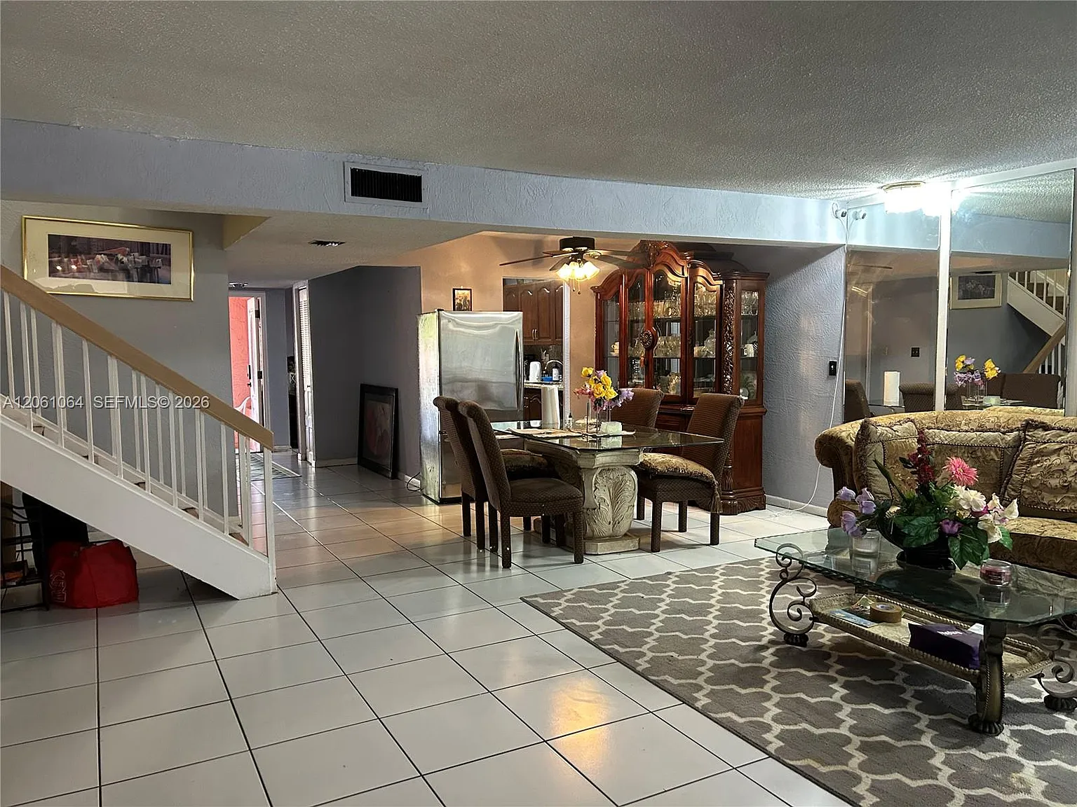 Wimbledon Townhouse I-13 — Photo 1