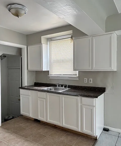9936 Montrose St — Photo 8