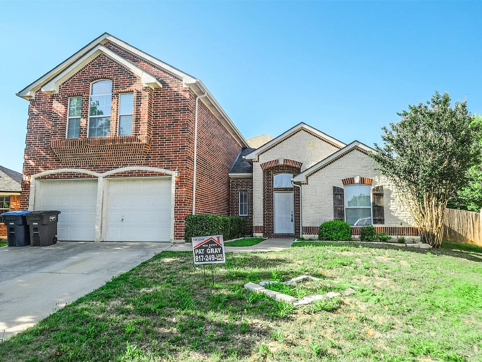 3 bed, 2671 sqft, $2,400 — Photo 1