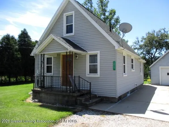 3927 W Jolly Rd, Lansing, MI 48911