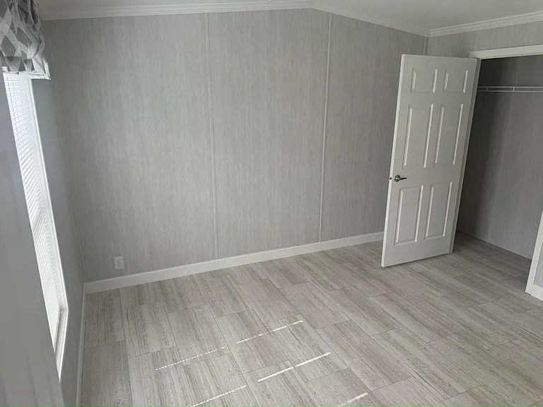 98 Estates — Photo 22