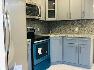 50 E 17th St, Hialeah, FL 33010