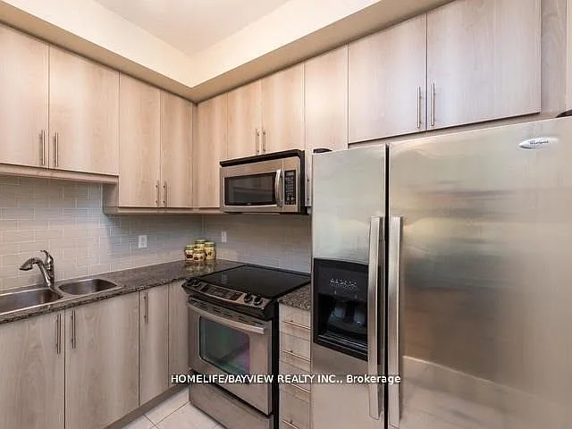 18 Holmes Ave #501 — Photo 21