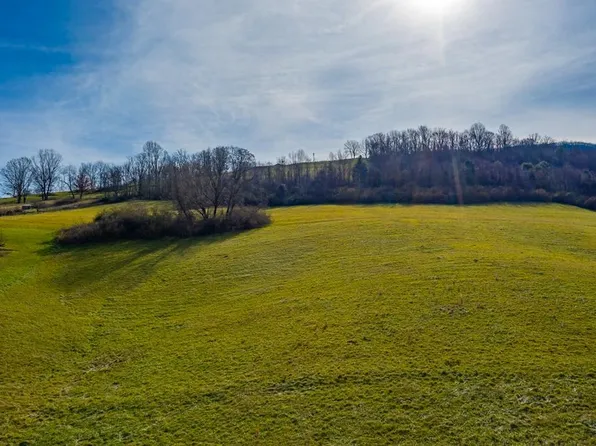 12922 N Scenic Hwy, Rocky Gap, VA 24366
