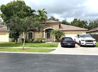 984 NE 35th Ave, Homestead, FL 33033