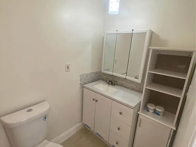 11515 SW 172nd Ter #2 — Photo 2