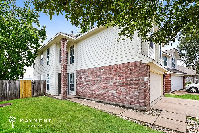 3 bed, 2.5 bath, 2090 sqft, $1,779 — Photo 4