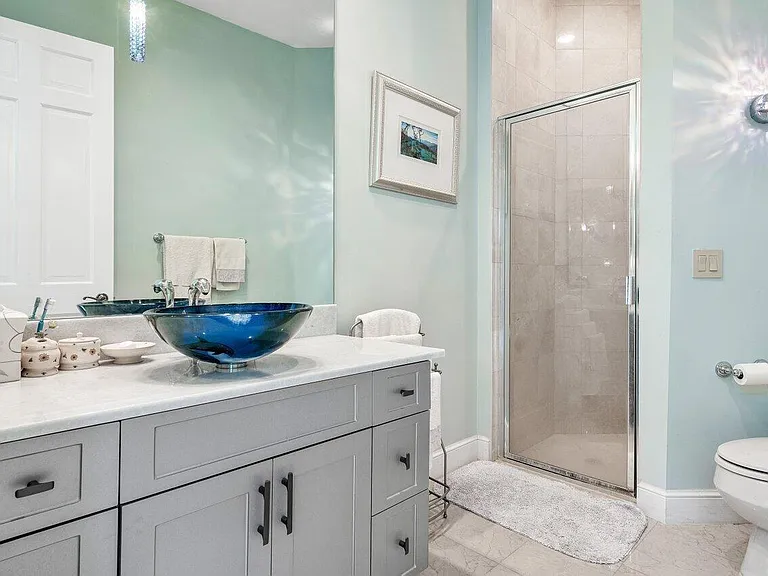 2540 Fairway Island Dr — Photo 18