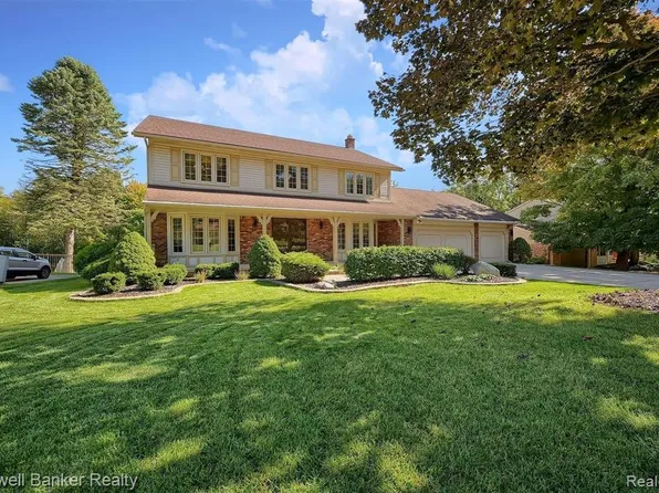 30690 Turtle Crk, Farmington Hills, MI 48331