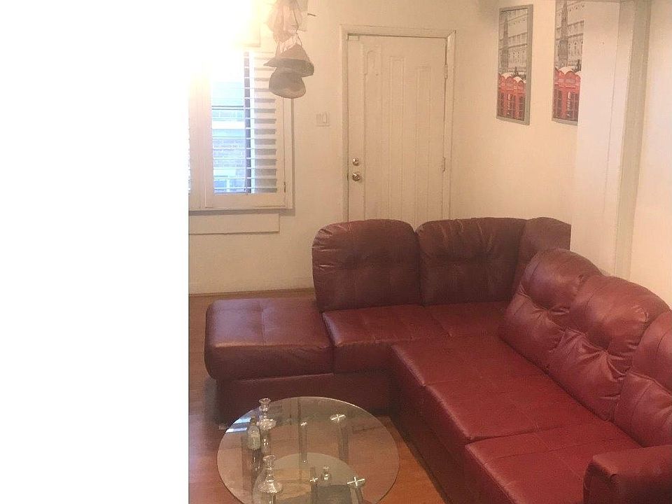 2nd image of 531 Wilder St