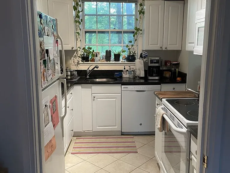 3990 Langley Ct NW #D604 — Photo 5