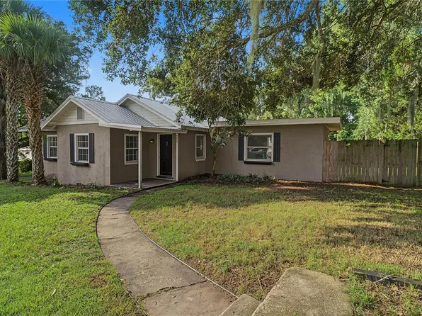 205 E FOUNTAIN STREET, FRUITLAND PARK, FL 34731