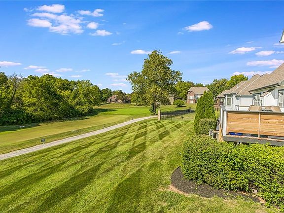 4th image of 8718 Ridgeway Ct