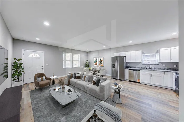 2751 Guilford Ave #B — Photo 9
