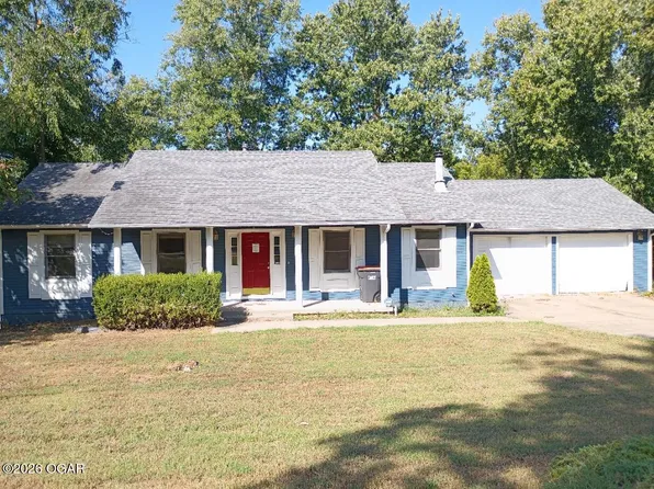 1420 Oakhill Dr, Cassville, MO 65625