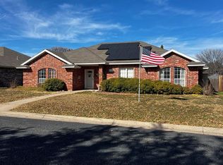 3514 Shadyhill Dr, San Angelo, TX 76904