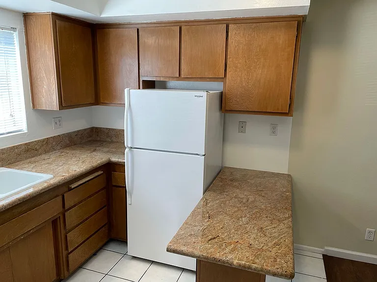 399 Ellwood Beach Dr — Photo 7