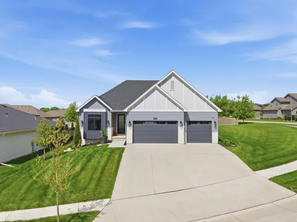 2316 N 182nd Ave, Elkhorn, NE 68022