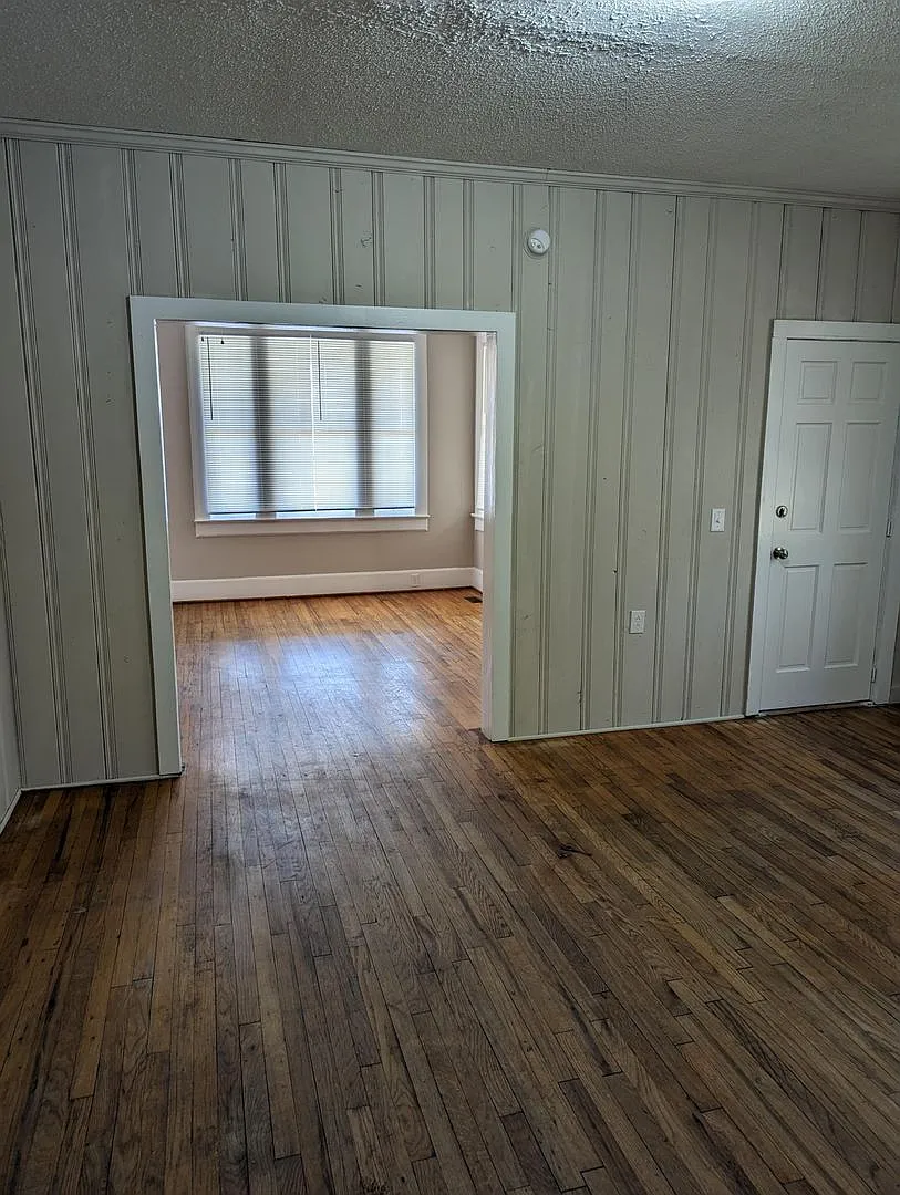 Single home for rent — Photo 4