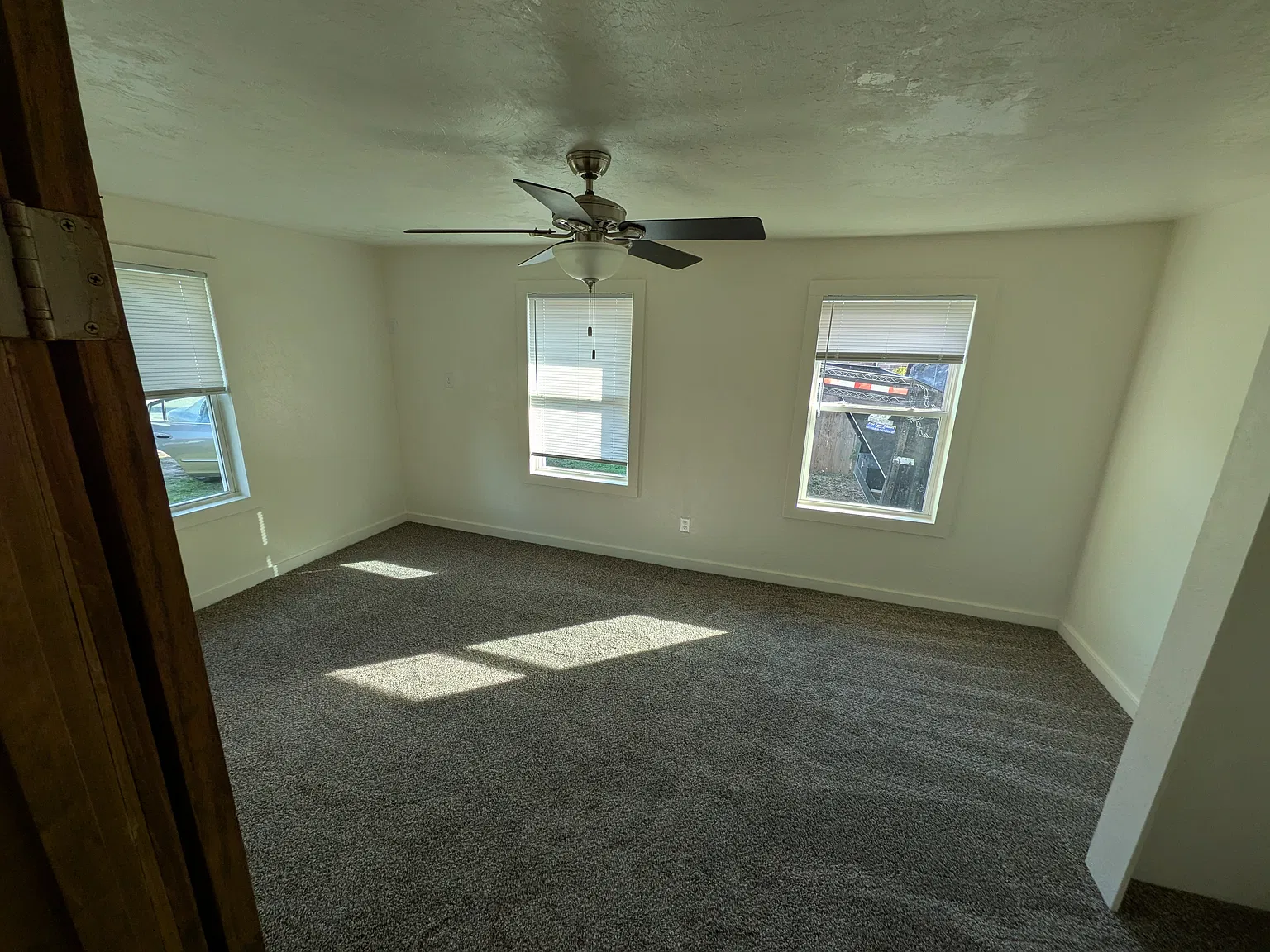 1 bed, 900 sqft, $850 — Photo 1