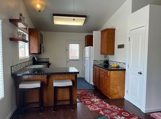 14224 Poplar St, Hesperia, CA 92344