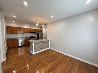 377 Windsor St #5, Cambridge, MA 02141