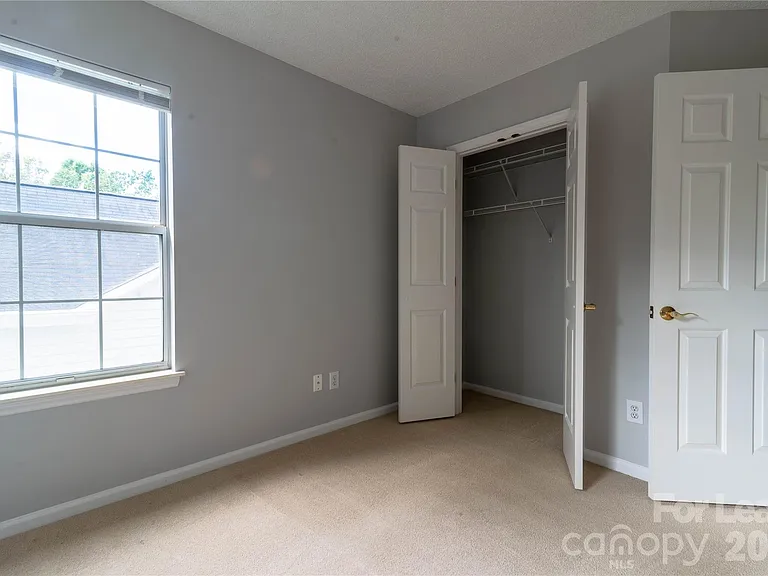 6138 Garamond Ct — Photo 17
