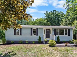 14 Derryfield Road, Derry, NH 03038