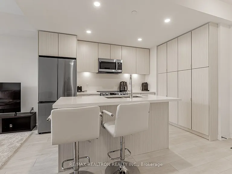 415 Sea Ray Ave #329 — Photo 5