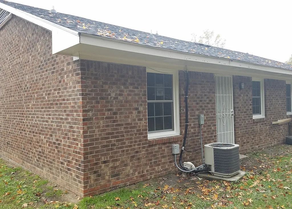 1705 Snowden Drive — Photo 2