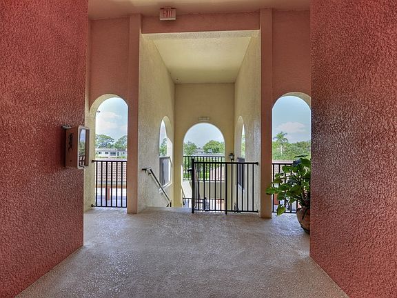 5th image of 13661 Julias Way APT 1327
