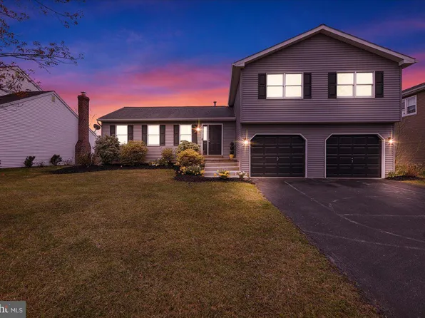 4744 Alisan Rd, Reading, PA 19606