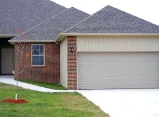 392 W Grace St, Republic, MO 65738