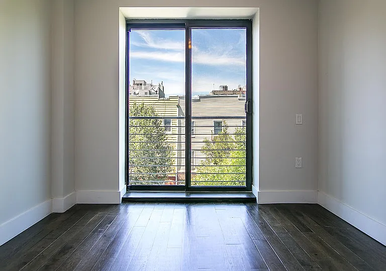 167 Graham Ave #2N — Photo 5