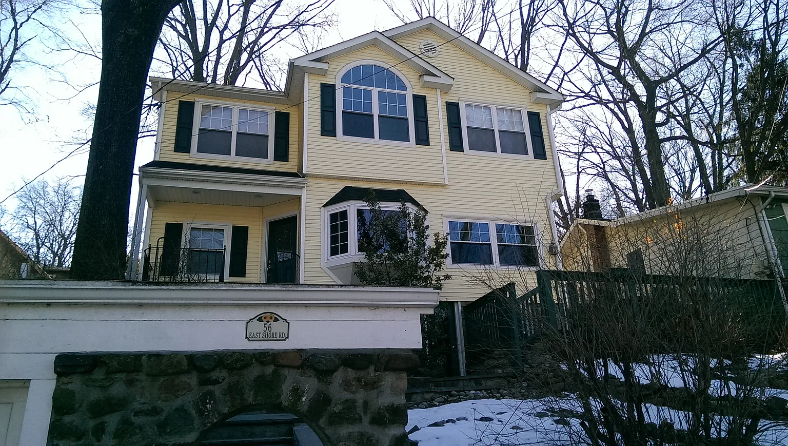 56 E Shore Rd photo 1