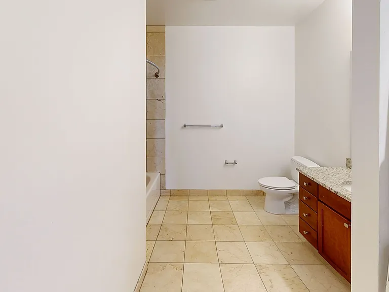 427 Pershing Ave — Photo 40