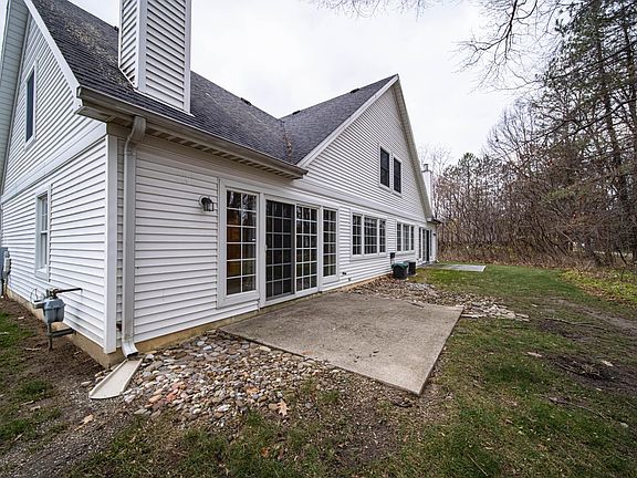 4th image of 6683 Courtyard Dr #4