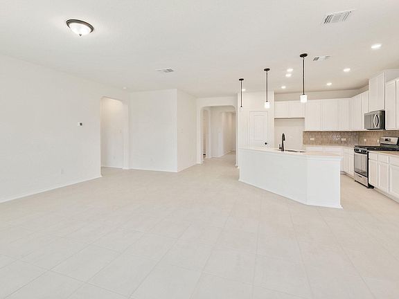 5th image of 1716 River Plateau Dr