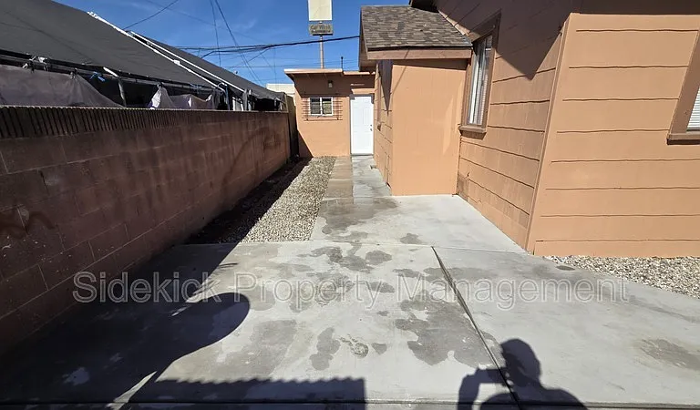 1157 S Townsend Ave — Photo 20