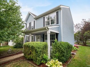 1069 Four Seasons Blvd, Aurora, IL 60504