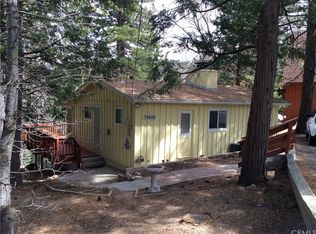 30608 Live Oak Dr, Running Springs Area, CA 92382