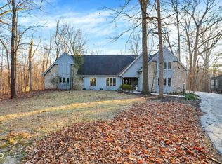 118 White Horse Ln, Fishers, IN 46038