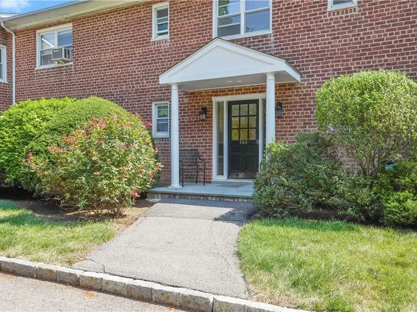 346 N State Road #2G, Briarcliff Manor, NY 10510
