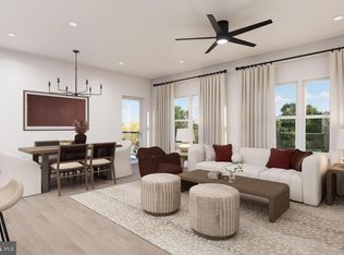 9475B Sprague Ave #6, Fairfax, VA 22031