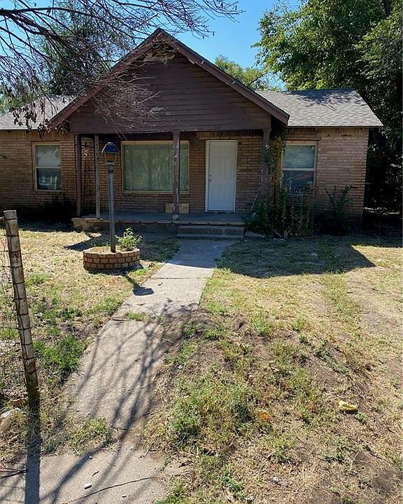 1st image of 516 SE 18th St